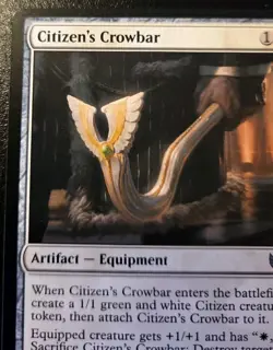 Citizen's Crowbar 008/281 Uncommon Streets Of New Capenna Magic: The Gathering - Image 2