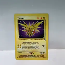 Pokemon TCG Zapdos Fossil Unlimited Rare Card 30/62 Damaged - Image 1