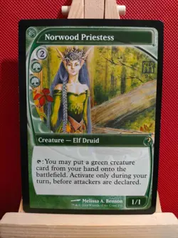Norwood Priestess (Future Sight Frame) - Mystery Booster 2 - Rare - NM - MTG - Image 1
