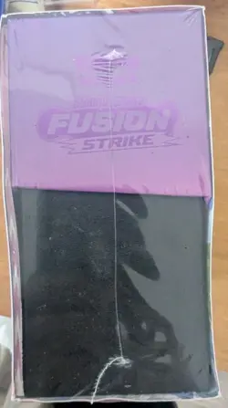 Nintendo Pokemon TCG: Sword & Shield Fusion Strike Elite Trainer Box DAMAGED 820650809330 - Image 3