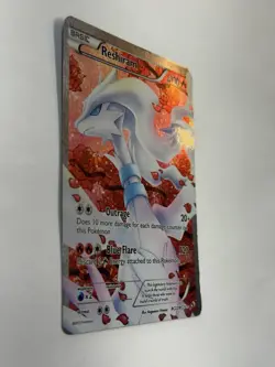Pokemon TCG Reshiram RC22/RC25 Full Art Legendary Treasures Radiant Collection - Image 3