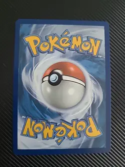 Mew - Hidden Fates 32/68 - Non Holo Rare Pokemon TCG NM - Image 2