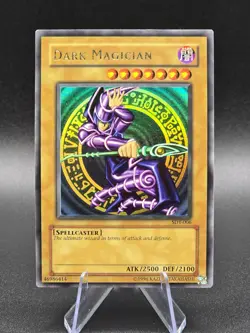 Konami Dark Magician Ultra Rare SDY-006 Starter Deck Yugi Unlimited 1996 - Image 1