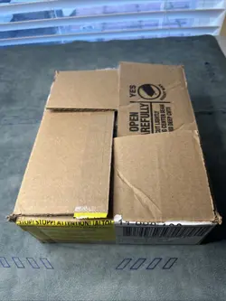 Case-Disney Lorcana First Chapter Booster Boxes (4) Dec.1st 2023 - Not Sealed. - Image 5
