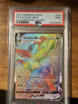 Pokemon TCG Leafeon VMAX Rainbow Secret Rare Holo Card Evolving Skies 204/203 - Image 1