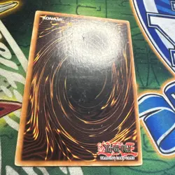 Yugioh! Dark Magician LOB-005 Ultra Rare Unlimited Vintage LP/MP - Image 4