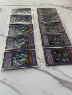 YUGIOH DRAGON MASTER KNIGHT + BLUE-EYES ULTIMATE DRAGON 5 Sets - Image 5