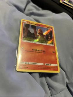 Charmander 4/18 | SM - Detective Pikachu | Holo Rare | Pokemon NM 2019 - Image 1
