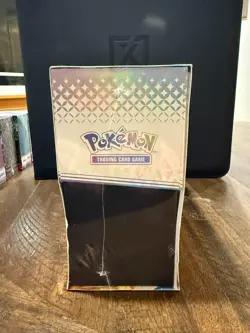 POKEMON SCARLET & VIOLET: PRISMATIC EVOLUTIONS ELITE TRAINER BOX SEALED - Image 2