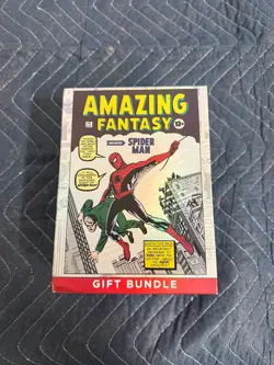 2025 MTG Magic the Gathering Marvel Spiderman Gift Bundle - Image 1