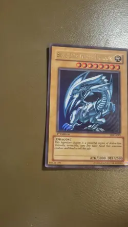 Excellent 1st Edition Australian Blue Eyes White Dragon SDK-A001 - Image 2