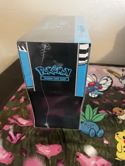 Pokemon Center Scarlet & Violet Black Bolt Elite Trainer Box Pokemon TCG Zekrom - Image 3