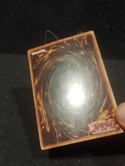 Blue Eyes White Dragon Holo Foil Yugioh Card - Collectible TCG - Image 5