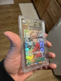 BGS 9.5 Luffy OP13-118 Manga Alt Art Carrying on His Will One Piece Card Jpn - Image 4