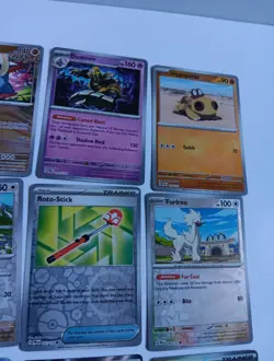 Pokemon Prismatic Evolutions Lot Of 30 Cards Pokeball, EX, Reverse Holo, More! - Image 4