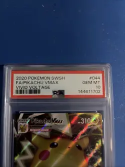 2020 Pokemon TCG SWSH Vivid Voltage Pikachu VMAX Full Art 044/185 PSA 10 - Image 2