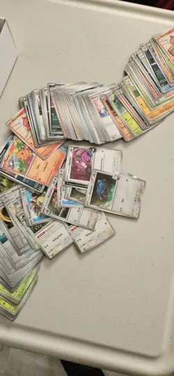 Pokemon DESTINED RIVALS 1000+ Bulk Lot - Image 2