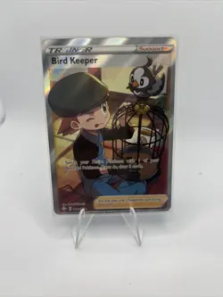 Pokemon TCG Bird Keeper Shining Fates 066/072 Holo Ultra Rare - Image 1