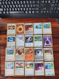 pokemon cards (20) Trainer Lot (2B) - Image 1