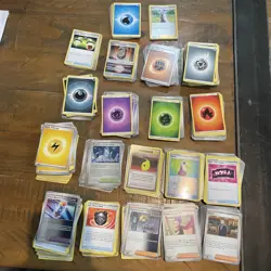 Large Assorted Pokemon TCG Card Bundle TRAINER ENERGY cards x 846 - Image 1