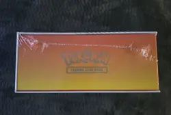 Pokemon Charizard Ultra Premium Collection - Image 5