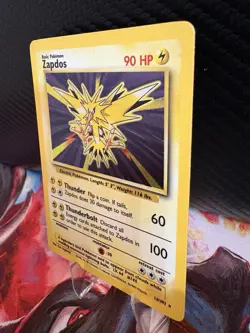 Zapdos Holo 16/102 Base Set Rare WOTC Vintage Pokemon Card MP - Image 3