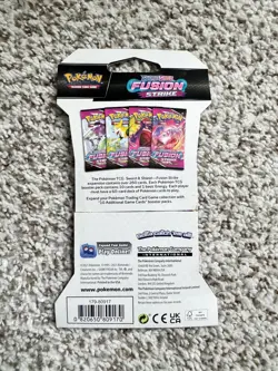 Pokemon TCG Sword & Shield Fusion Strike Sleeved Booster Pack (Factory Sealed) - Image 2
