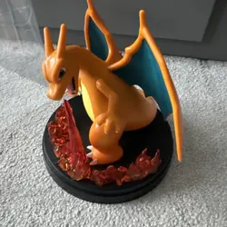 Charizard EX Super Premium Collection Figure Statue Card Stand Figure - Image 2