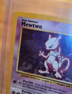 Mewtwo 10/102 Base Set U - Holo Pokemon Card 1999-2000 Wizards Of The Coast - Image 4