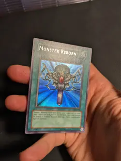 Yugioh Monster Reborn LOB-118 Ultra Rare OG 2002 USA VLP/NM! - Image 3