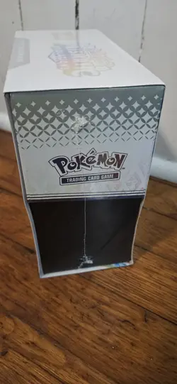 SEALED Pokemon Prismatic Evolutions ETB Elite Trainer Box - Image 3