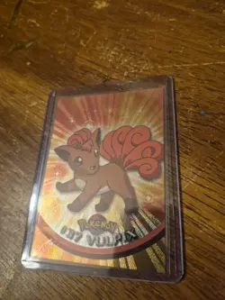 Vulpix #37 Black Label Topps Pokemon 1999 Holo With Top Loader And Sleeve. - Image 2