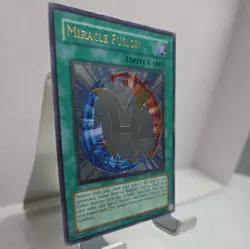 2005 Yu-Gi-Oh! CRV-EN039 Miracle Fusion Ultimate Rare - Image 2