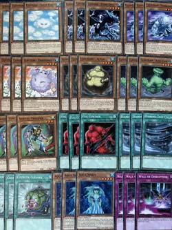 YuGiOh Adrian Gecko Fog King Cloudian Deck & Secret Rare Collection + Game Mat - Image 3