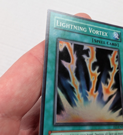Lightning Vortex FET-EN040 Flaming Eternity Unlimited Yu-Gi-Oh Super Rare MP - Image 3