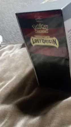 Pokemon Sword & Shield Lost Origin Elite Trainer Box Booster English Giratina - Image 4