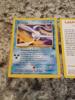 Pokemon Card Legendary Articuno #22 Vintage Black Star Promo WOTC - Image 2
