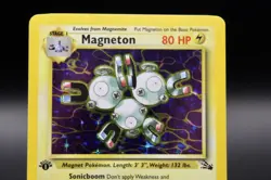 Pokemon Magneton 11/62 1st Edition Fossil Holo WOTC Vintage LP - Image 2