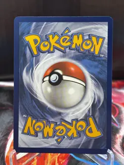 Pokemon Mew 32/68 Hidden Fates Rare Regular Basic Psyshot 80HP - Image 2