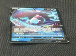 Lumineon V 040/172 Sword & Shiled: Brilliant Stars Ultra Rare Holo Pokemon TCG - Image 4