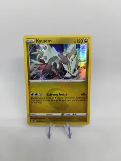 Kyurem 116/203 Holo Rare Evolving Skies Pokemon Cards TCG Near Mint - Image 1