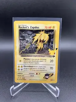 Rocket's Zapdos 15/132 holo Celebrations: Classic Collection Pokemon NM - Image 1