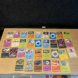 Pokemon 33 Card Bundle TCG 100% genuine Pokemon Cards - Image 1
