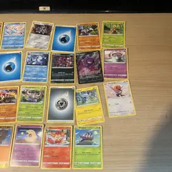 Pokemon 33 Card Bundle TCG 100% genuine Pokemon Cards - Image 5