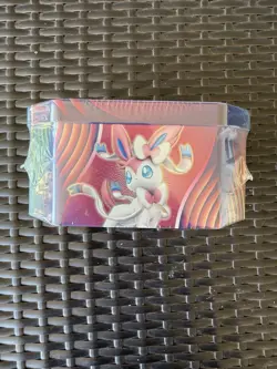 Pokemon TCG Sylveon GX Evolution Celebration Tin 2018 NEW/SEALED - Image 4