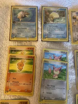 Nintendo Pokemon TCG 2003 Card Lot 25 Cards Kabuto Omanyte Eevee Torchic Skitty - Image 4