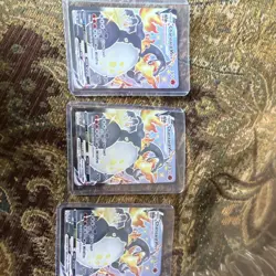 Pokemon TCG Charizard VMAX Lot - 3 English Cards - Image 1