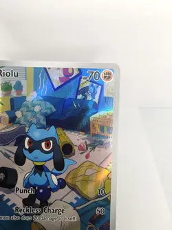 2023 Pokemon Riolu 215/198 SV01 Scarlet & Violet Illustration Rare Full Art Holo - Image 3