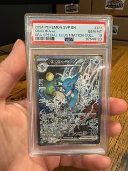 2024 POKEMON SHROUDED FABLE SPECIAL ILLUSTRATION COLLECTION KINGDRA EX PSA 10 - Image 1