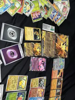 Pokemon TCG S&V 151 Bulk lot W/ Mew Ex 151 + Holos, Reverse Holos & More Read De - Image 4